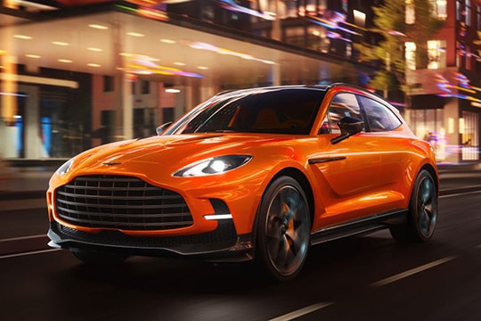 ASTON MARTIN DBX707 2024