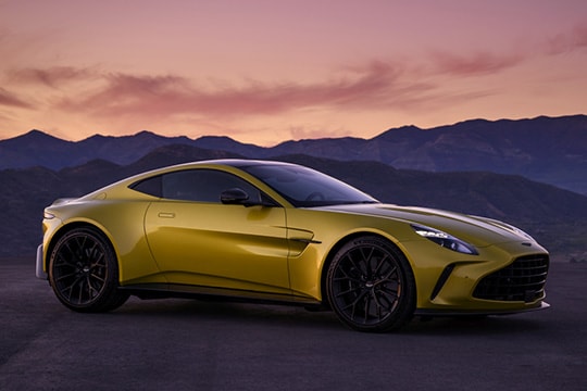 ASTON MARTIN Vantage 2024